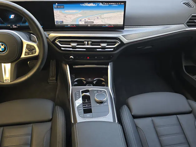 BMW 330e xDr Tour M Sport