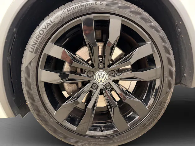 VW Tiguan 2.0 TSI Highline R-Line DSG