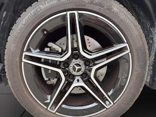 MERCEDES-BENZ GLB 200 7G-Tronic