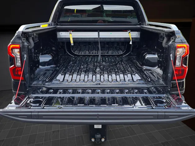 FORD Ranger Doppel-Kabine Pick-up 2.3i EcoBoost 4x4 Wildtrak PHEV PLUG-IN-HYBRID 281 PS AUTOMAT