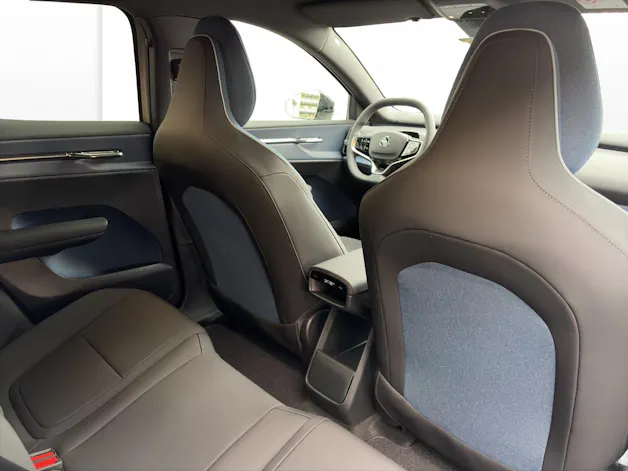 VOLVO EX30 E60 Plus