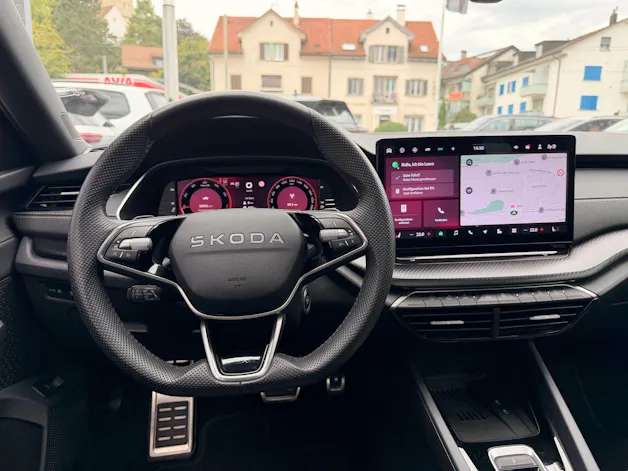 SKODA Octavia Combi 1.5 TSI mHEV 150PS Sportline ***PANORAMA- SCHIEBEDACH***