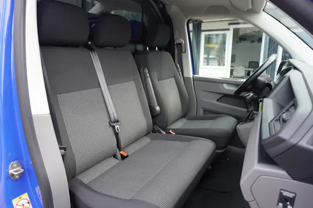 VW T6.1 2.0 TDI DSG EINBAUSCHRÄNKE!!!