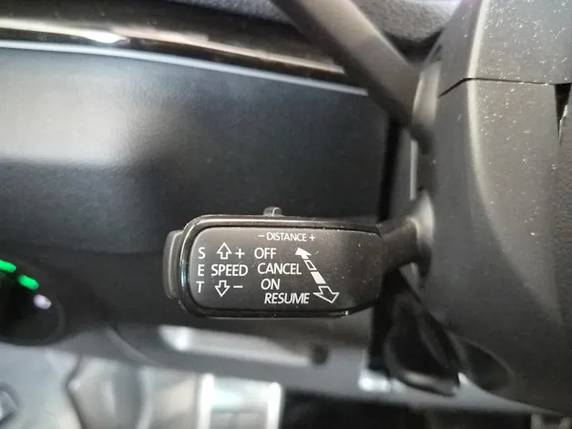 SKODA Karoq 1.5 TSI SportLine DSG