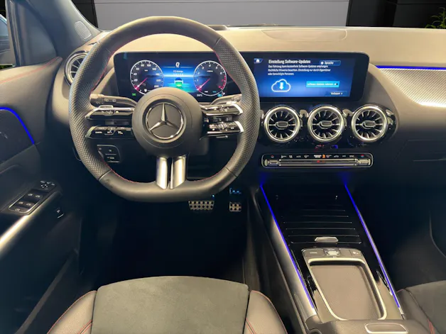 MERCEDES-BENZ GLA 220 4Matic 8G-DCT