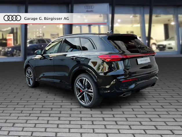 AUDI Q5 e-hybrid quattro 270 kW S-tronic Mythosschwarz Metallic