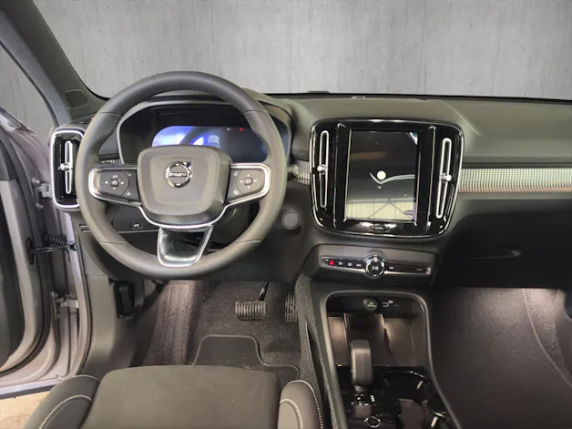 VOLVO EX40 82kWh Twin Motor Performance AWD Ultra