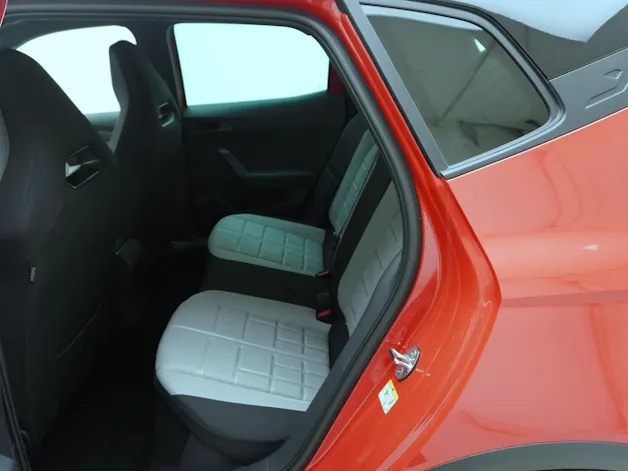 SEAT Arona 1.5 TSI FR DSG *Rundumsorglospaket*