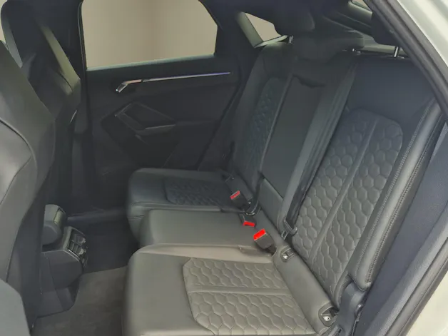 AUDI RS Q3 Sportback quattro S tronic