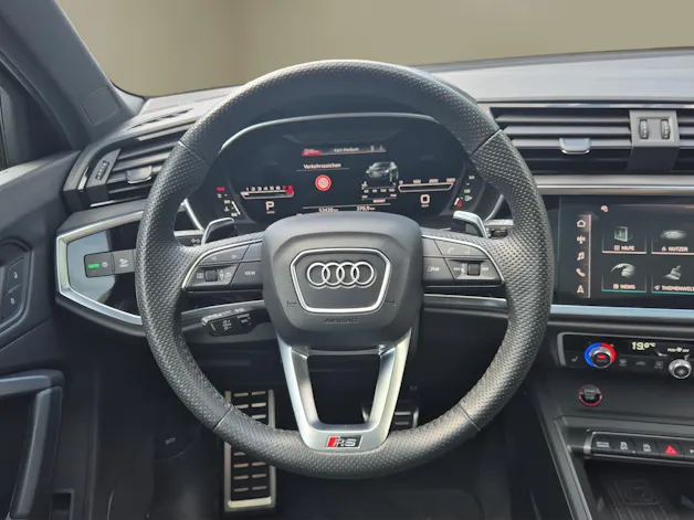 AUDI RS Q3 Sportback quattro S tronic
