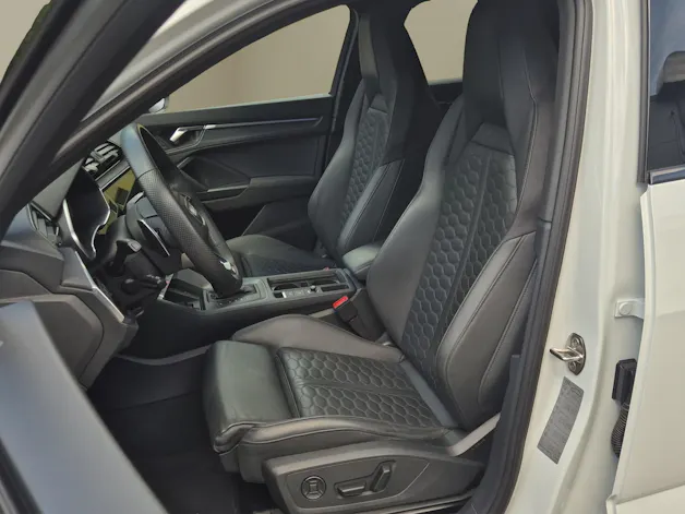AUDI RS Q3 Sportback quattro S tronic
