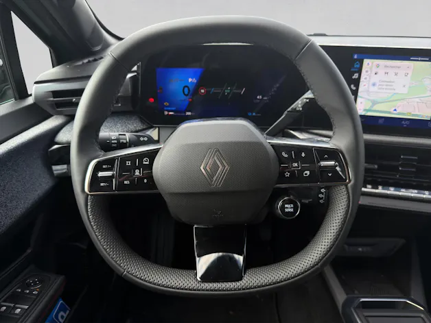 RENAULT Clio 1.8 E-Tech Techno