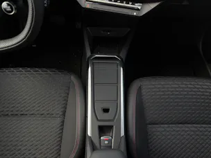 RENAULT Clio 1.8 E-Tech Techno