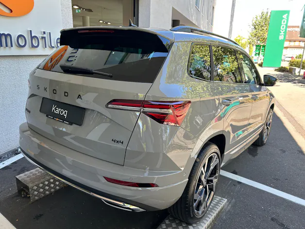 SKODA Karoq 2.0 TSI SportLine 4x4 DSG