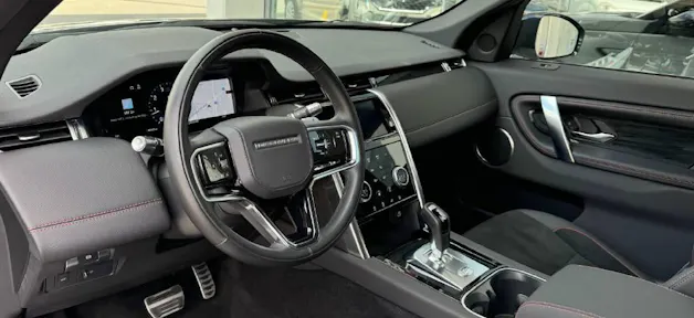 Land Rover Discovery Sport R Dyn P290 2.0 Si4 MHEV Black Edition AT9