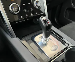 Land Rover Discovery Sport R Dyn P290 2.0 Si4 MHEV Black Edition AT9