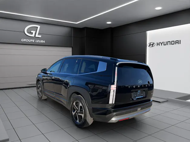 HYUNDAI Ioniq 9 110kWh Amplia 4WD