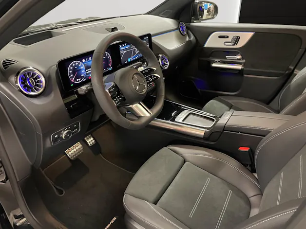 MERCEDES-BENZ GLA 250 4Matic 8G-DCT Swiss Star