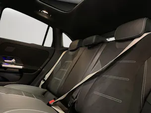 MERCEDES-BENZ GLA 250 4Matic 8G-DCT Swiss Star