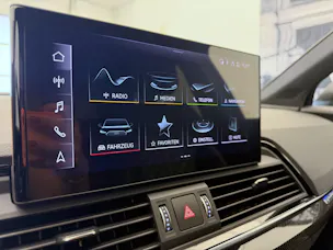 AUDI Q5 40 TDI Black Edition quattro S-tronic