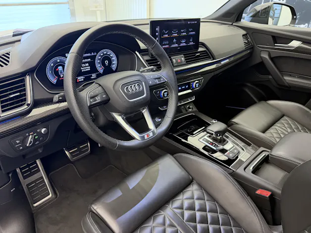 AUDI Q5 40 TDI Black Edition quattro S-tronic