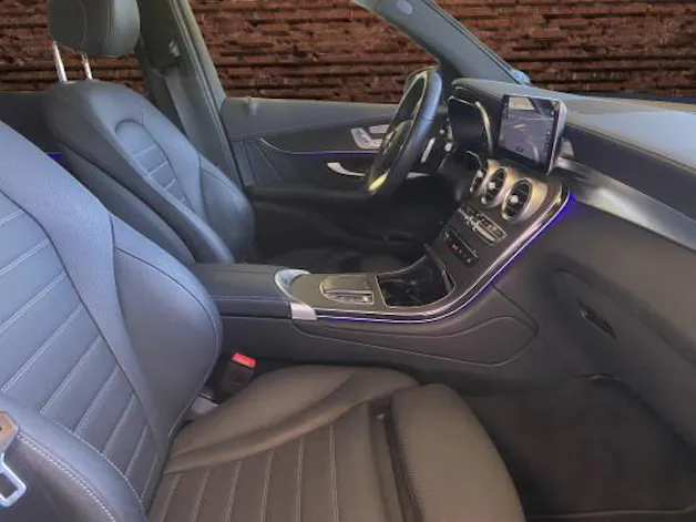 MERCEDES-BENZ GLC 220 d AMG Line 4Matic