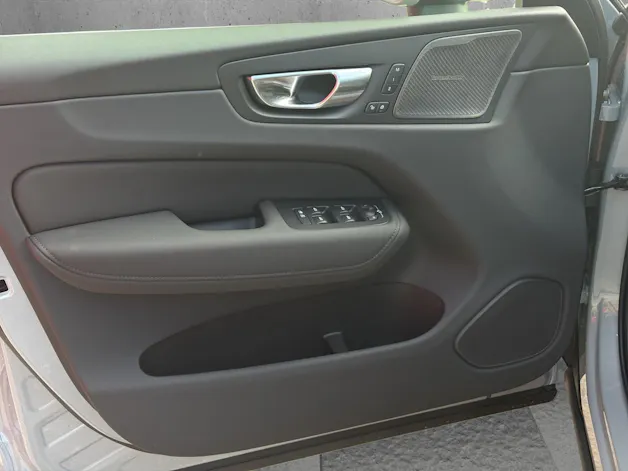 VOLVO XC60 T6 eAWD PluginHybrid Ultra Bright Geartronic
