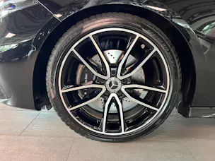MERCEDES-BENZ A 220 4Matic 8G-DCT