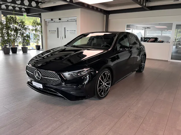 MERCEDES-BENZ A 220 4Matic 8G-DCT