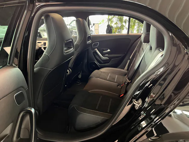 MERCEDES-BENZ A 220 4Matic 8G-DCT