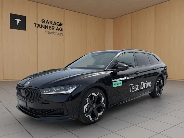 SKODA Superb Combi 2.0 TSI Sportline 4x4 DSG