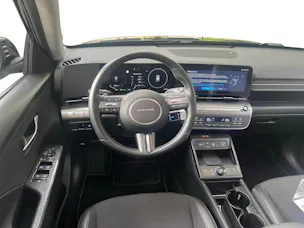 HYUNDAI Kona 1.6 GDi HEV Amplia DCT