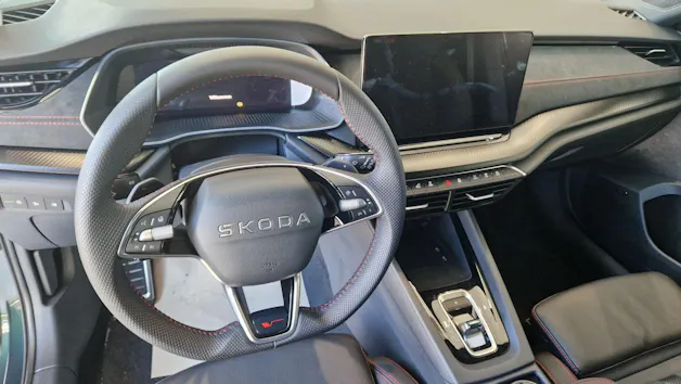 SKODA Octavia Combi 2.0 TSI DSG RS 30 Years Edition