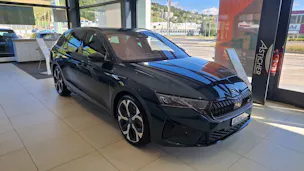 SKODA Octavia Combi 2.0 TSI DSG RS 30 Years Edition