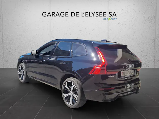 VOLVO XC60 T8 eAWD PluginHybrid Plus Dark Geartronic