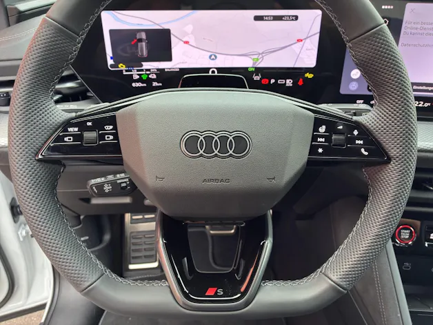AUDI Q5 e-hybrid quattro 270 kW S-tronic