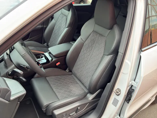 AUDI Q5 e-hybrid quattro 270 kW S-tronic