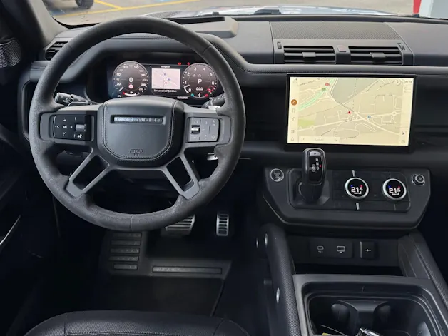 Land Rover Defender 110 525 V8 5.0 AT8