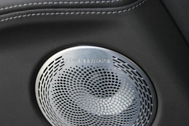 BMW XM xDrive 50e *Bowers & Wilkins Diamond Surround Sound System*