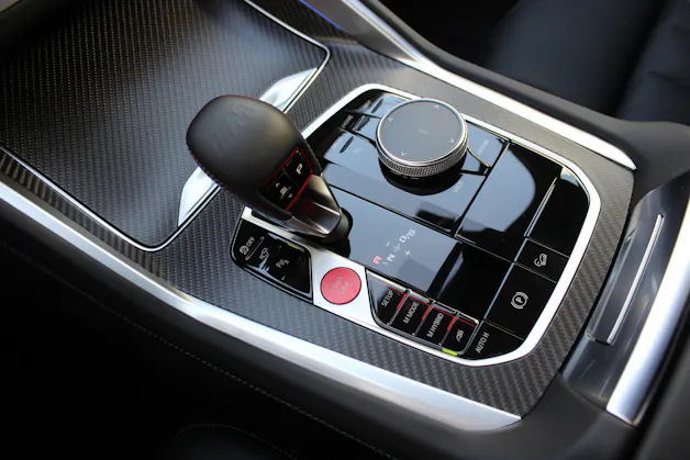 BMW XM xDrive 50e *Bowers & Wilkins Diamond Surround Sound System*