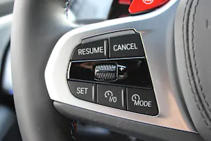 BMW XM xDrive 50e *Bowers & Wilkins Diamond Surround Sound System*