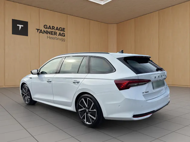 SKODA Octavia Combi 2.0 TSI DSG Sport Line 4x4