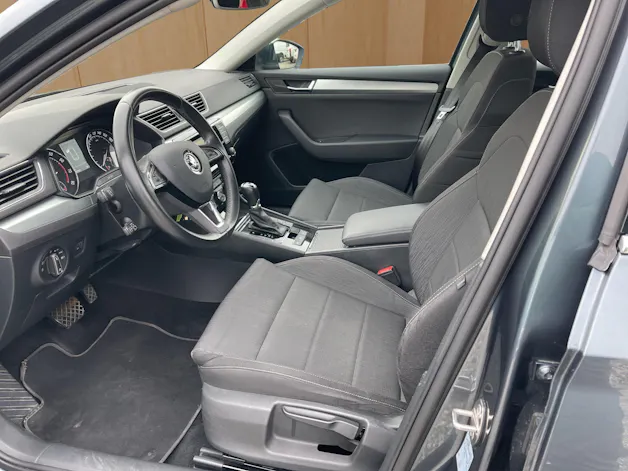 SKODA Superb Combi 2.0 TSI Ambition DSG 4x4
