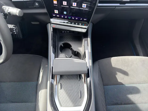 RENAULT Rafale 1.2 E-Tech Plug-in Hybrid 300 4x4 Atelier Alpine