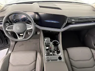 VW Touareg 3.0 TDI R-L F E