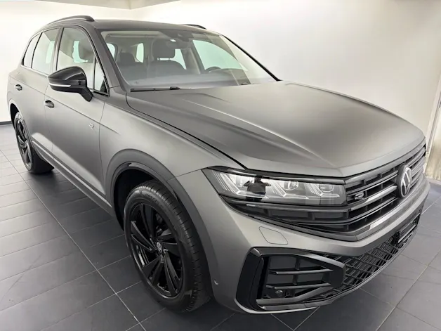 VW Touareg 3.0 TDI R-L F E