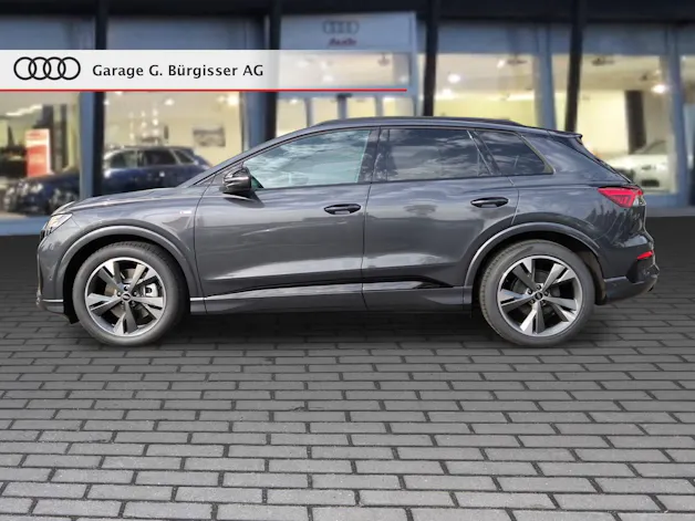 AUDI Q4 e-tron SUV quattro performance Attraction Tamboraggrau Metallic