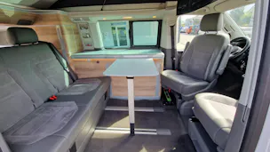 VW T6.1 California 2.0 TDI Ocean Edition Liberty DSG