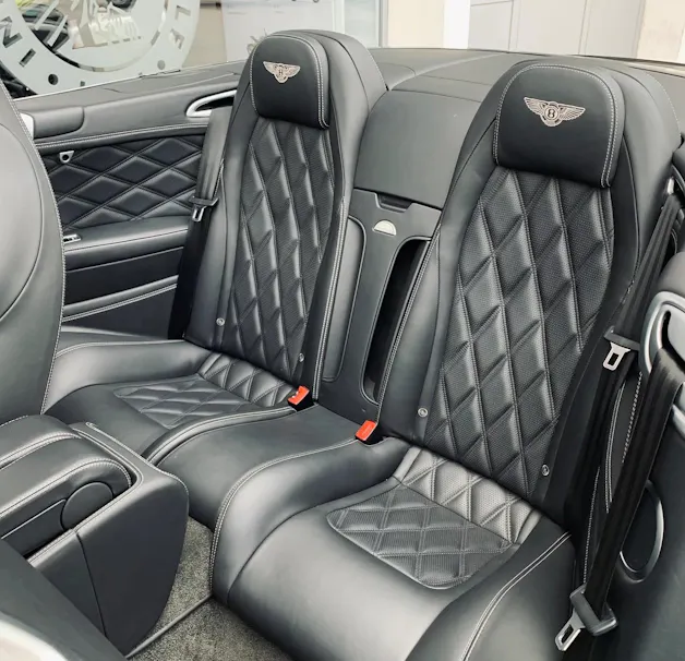 BENTLEY Continental GTC Speed 6.0 W12
