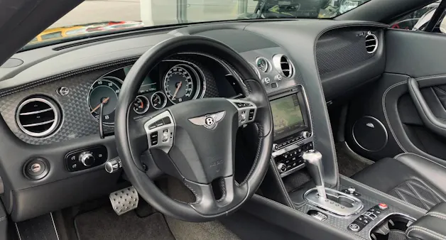 BENTLEY Continental GTC Speed 6.0 W12